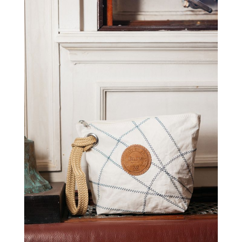 Kosmetiktasche "Die Midinette" by 727 Sailbags / Segeltuch Belem
