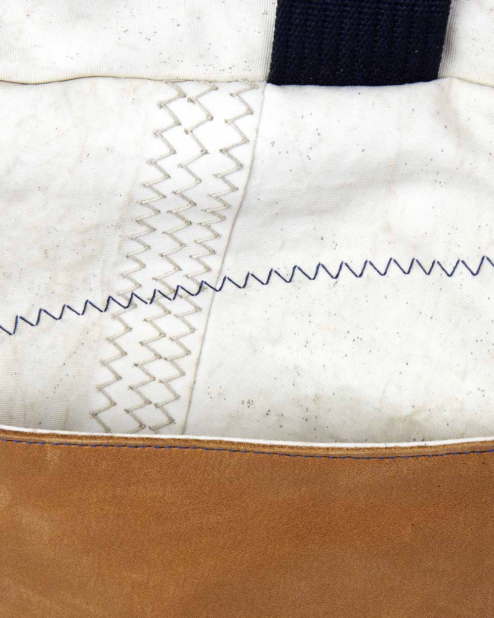 Businesstasche by 727 Sailbags / Segeltuch weiß / Leder Belem