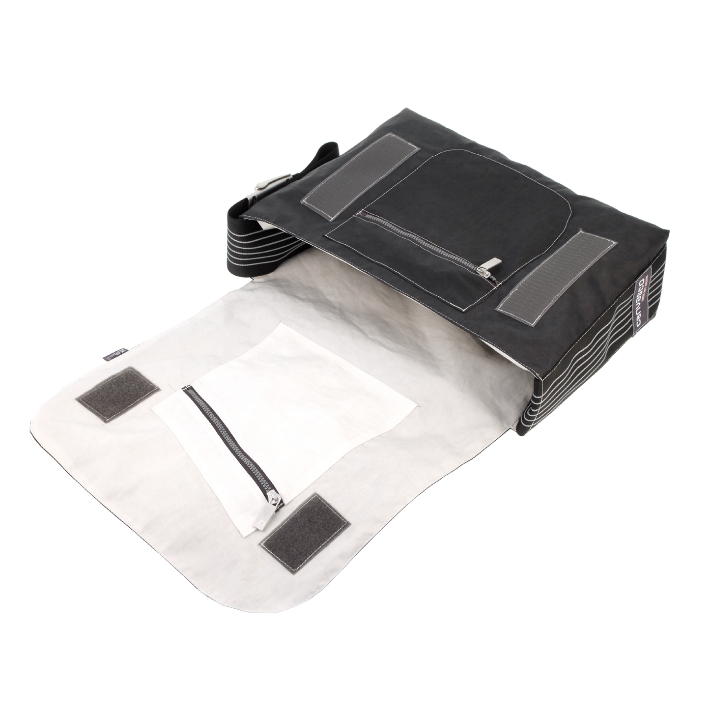 Umhängetasche CANVASCO "Urban" / Segeltuch schwarz / Gurt schwarz-weiß / Motiv 3 rot