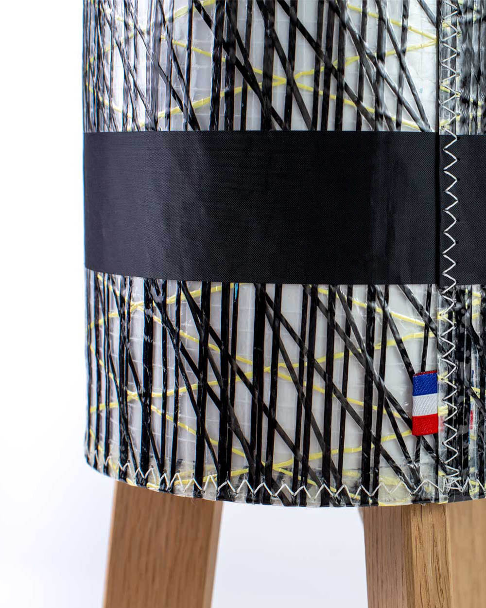 Kleine Säulenlampe by 727 Sailbags / Segeltuch schwarz weiß