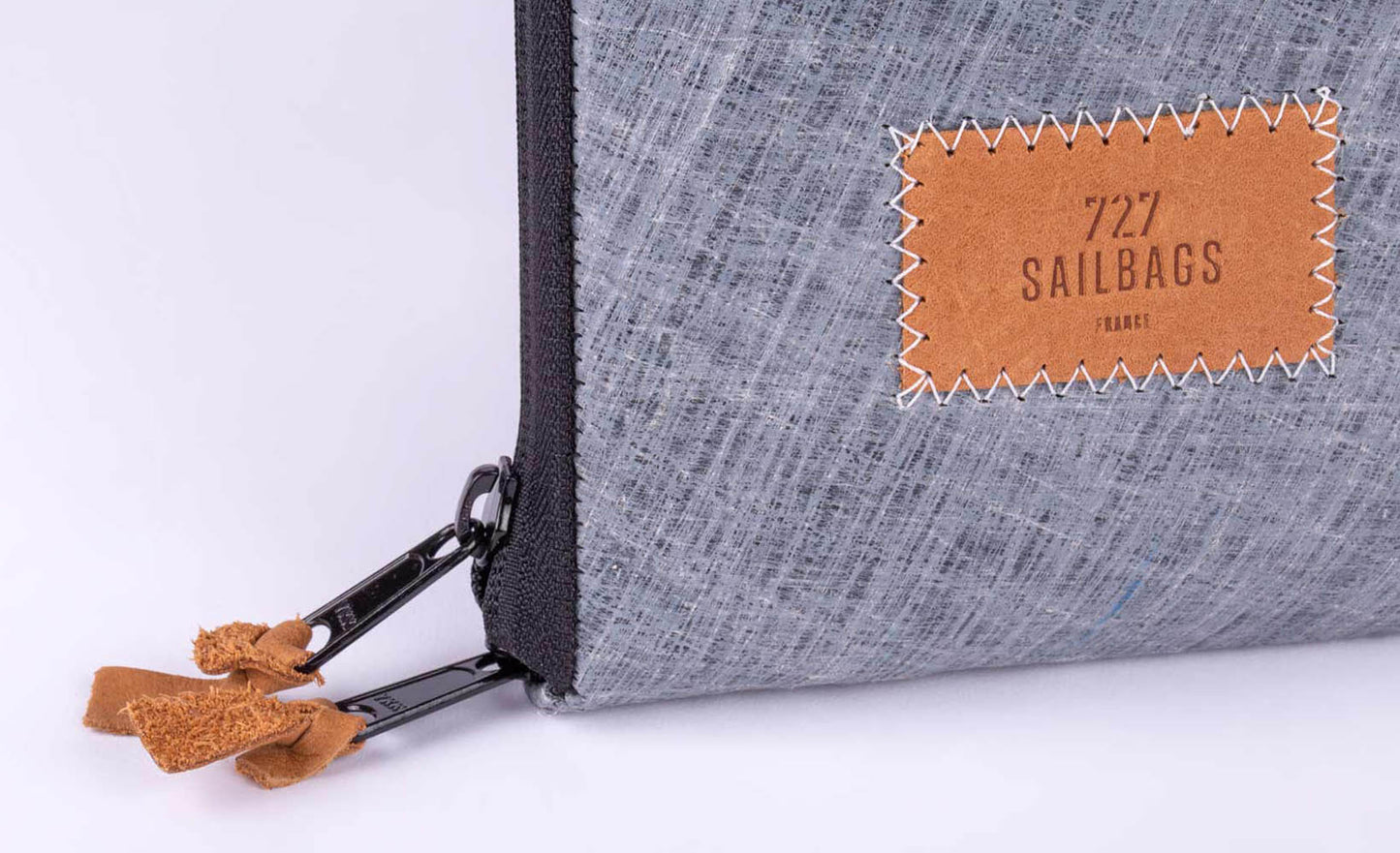 Laptophülle "MacBook 13 Zoll" by 727 Sailbags / Segeltuch grau