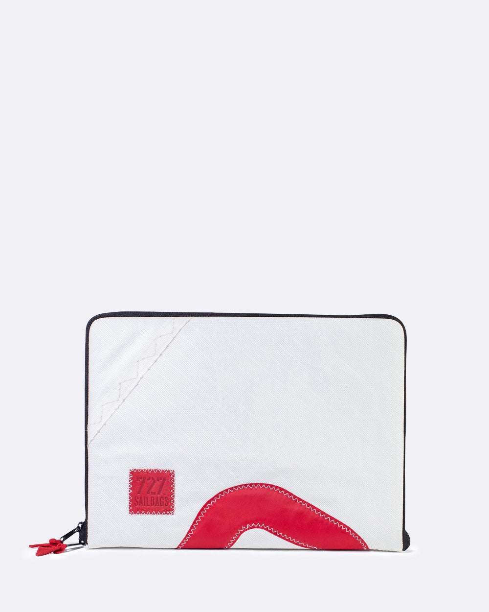 Laptophülle "MacBook 13 Zoll" by 727 Sailbags / Segeltuch weiß / Motiv 8 rot