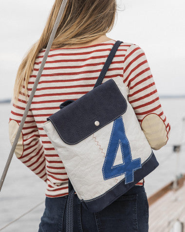 Rucksack "Odyssey" by 727 Sailbags / Segeltuch weiß navy / Motiv 4 blau