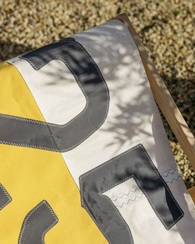 Liegestuhl Sonnenliege "Relax" by 727 Sailbags / Segeltuch weiß gelb / Motiv 259 schwarz