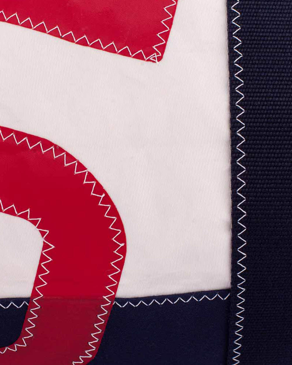 Reisetasche "Polochon" by 727 Sailbags / Segeltuch weiß / Boden navy / Motiv 5 rot