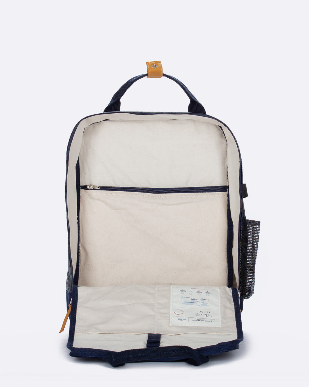 Rucksack "Wally" by 727 Sailbags / Segeltuch schwarz grau / Boden navy