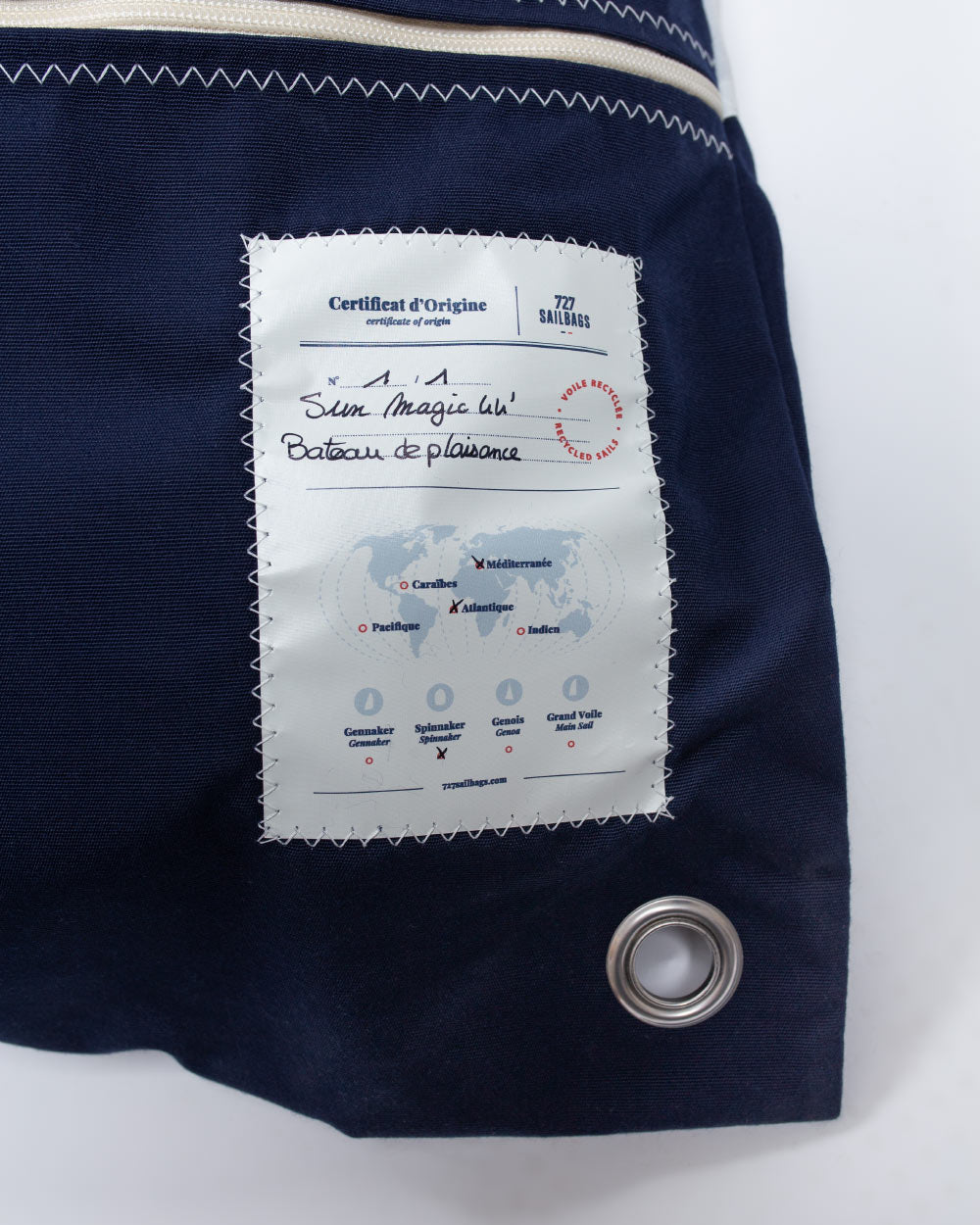 Sitzsack Sitzkissen "Maxi" by 727 Sailbags / Segeltuch weiß / Boden navy / Motiv 352 blau
