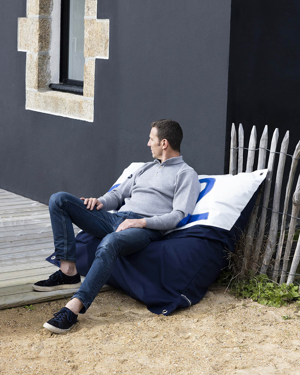 Sitzsack Sitzkissen "Maxi" by 727 Sailbags / Segeltuch weiß / Boden navy / Motiv 352 blau
