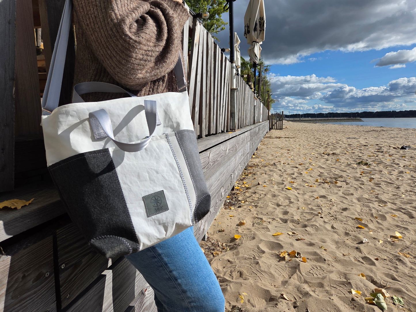 Handtasche 360 Grad "Deern Mini" / Segeltuch weiß grau