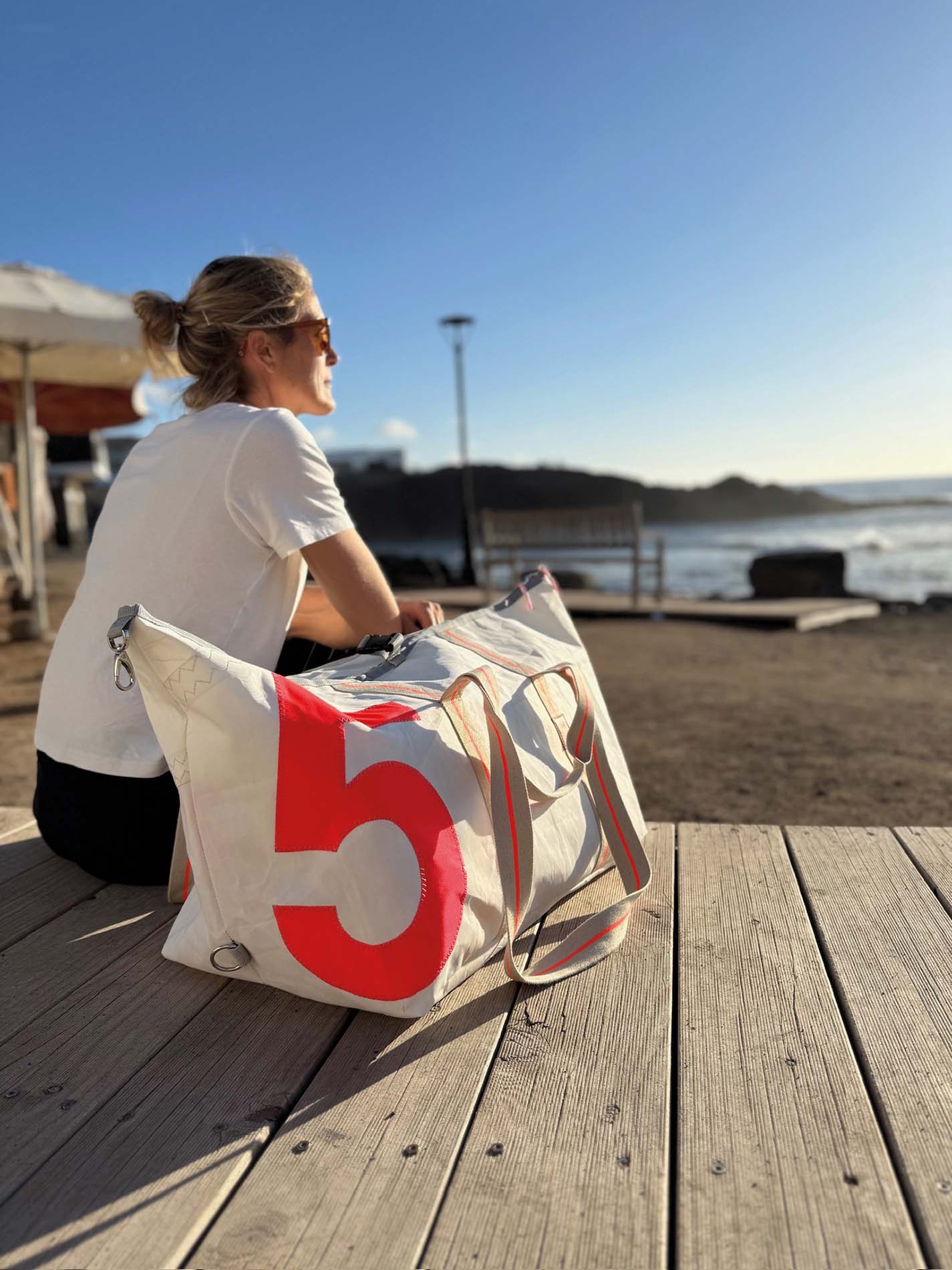 Reisetasche 360 Grad "Kutter XL" / Segeltuch weiß beige / Motiv RESQ Zufallszahl orange
