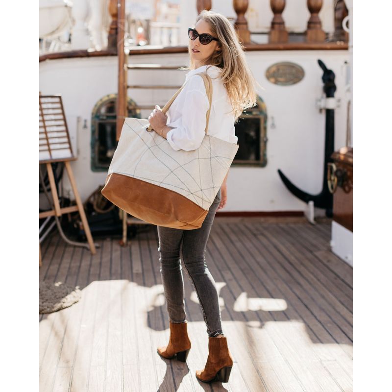 Damen Reisetasche "Carla" by 727 Sailbags / Segeltuch Belem / Boden Leder