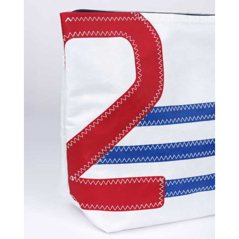Kosmetiktasche "Die Midinette" by 727 Sailbags / Segeltuch weiß blau / Motiv 2 rot