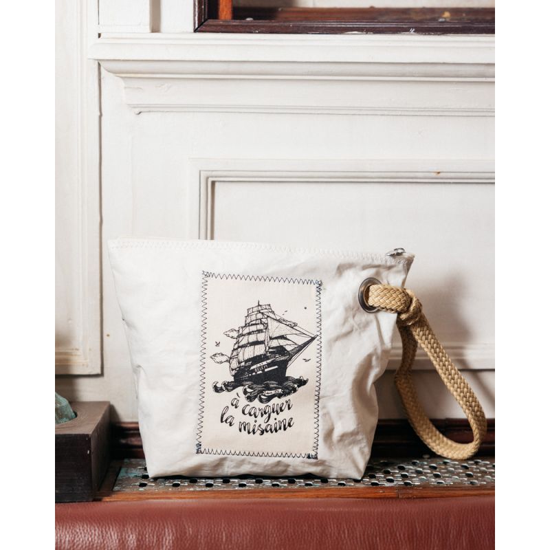Kosmetiktasche "Die Midinette" by 727 Sailbags / Segeltuch Belem
