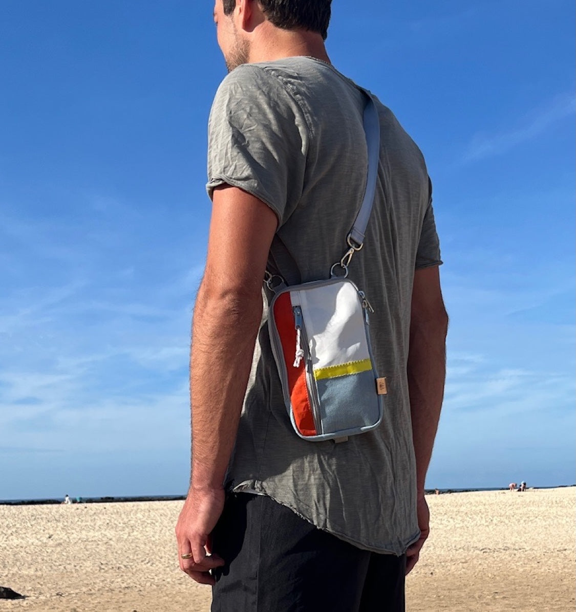 Gürteltasche 360 Grad "Nautik" / Segeltuch weiß orange blau / Motiv WEEL Kollektion