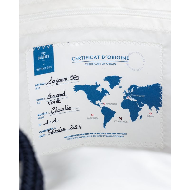 Damen Handtasche "Charlie" by 727 Sailbags / Segeltuch weiß blau / Motiv 3 rot