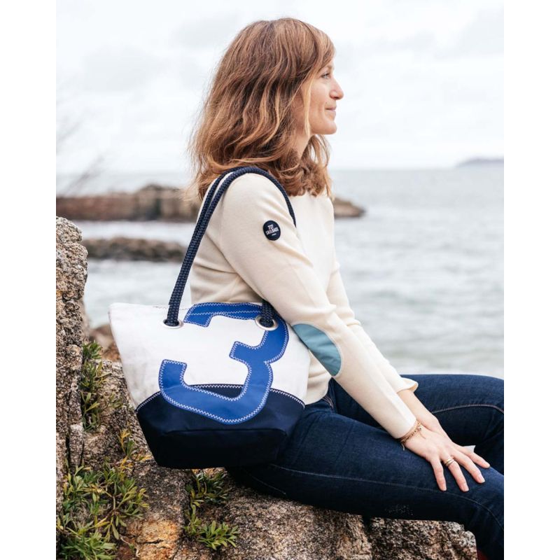 Damen Handtasche "Legende" by 727 Sailbags / Segeltuch weiß / Boden navy / Motiv 3 blau