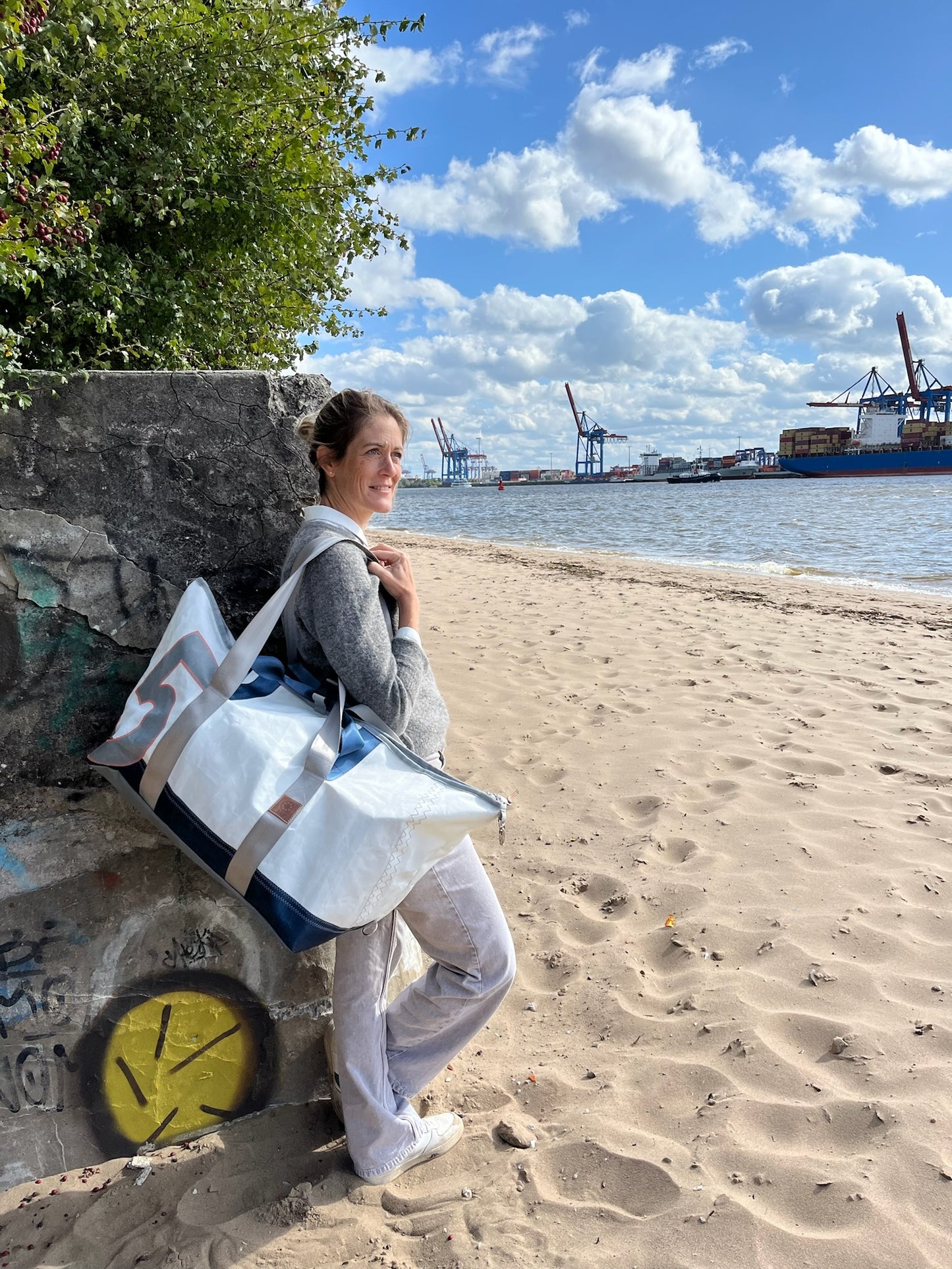 Reisetasche 360 Grad "Kutter XL" / Segeltuch weiß blau / Motiv Zufallszahl hellgrau