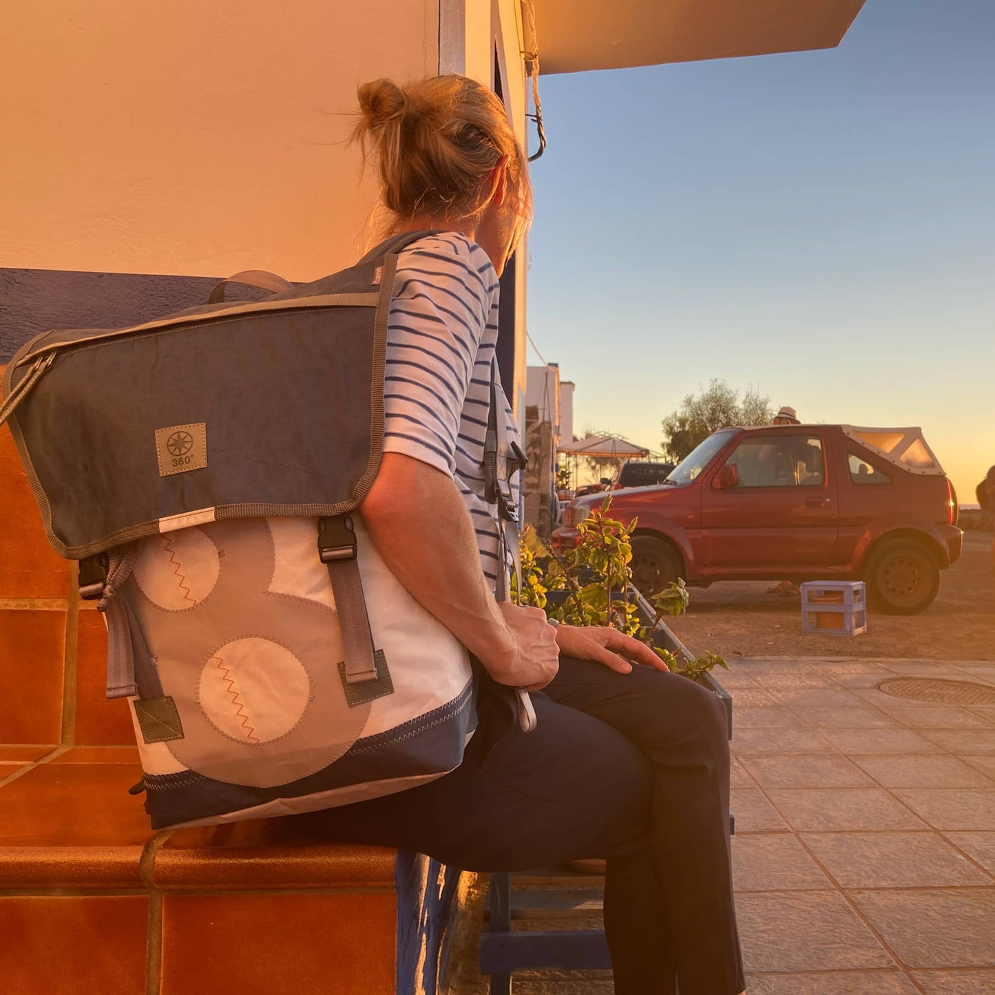 Rucksack 360 Grad "Landgang" / Segeltuch blau / Motiv Zufallszahl hellgrau