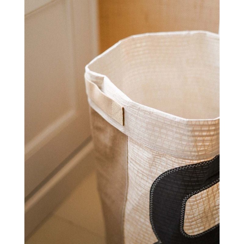 Wäschetonne "[Modell]" by 727 Sailbags / Leinen weiß / Motiv 8 schwarz
