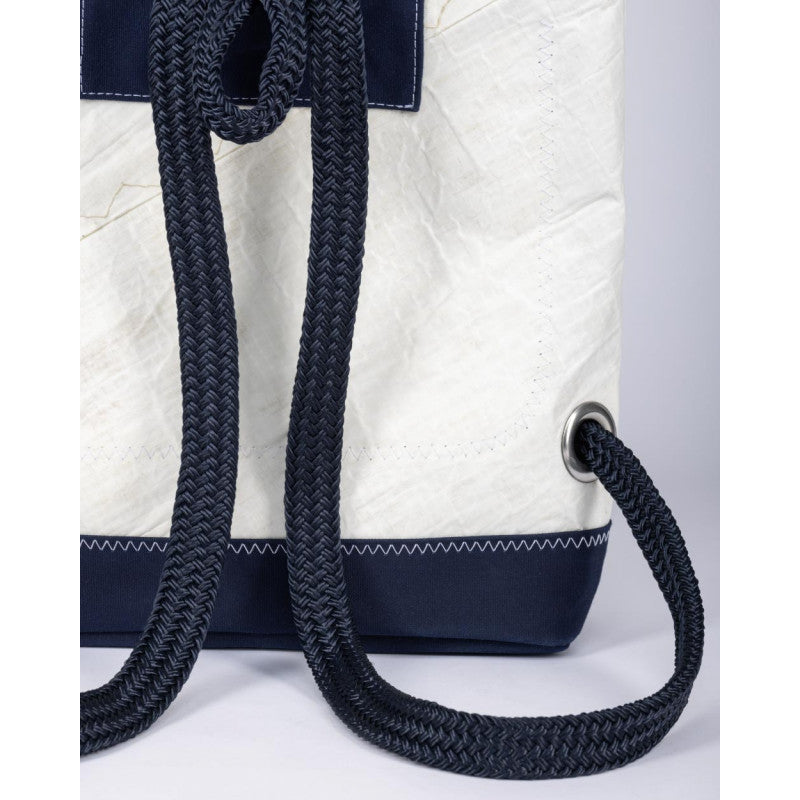 Rucksack "Odyssey" by 727 Sailbags / Segeltuch weiß navy / Motiv 4 blau