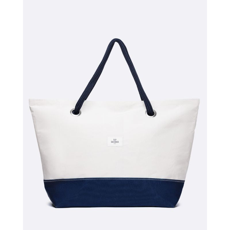 Damen Reisetasche "Carla" by 727 Sailbags / Segeltuch weiß / Boden navy / Motiv 5 blau