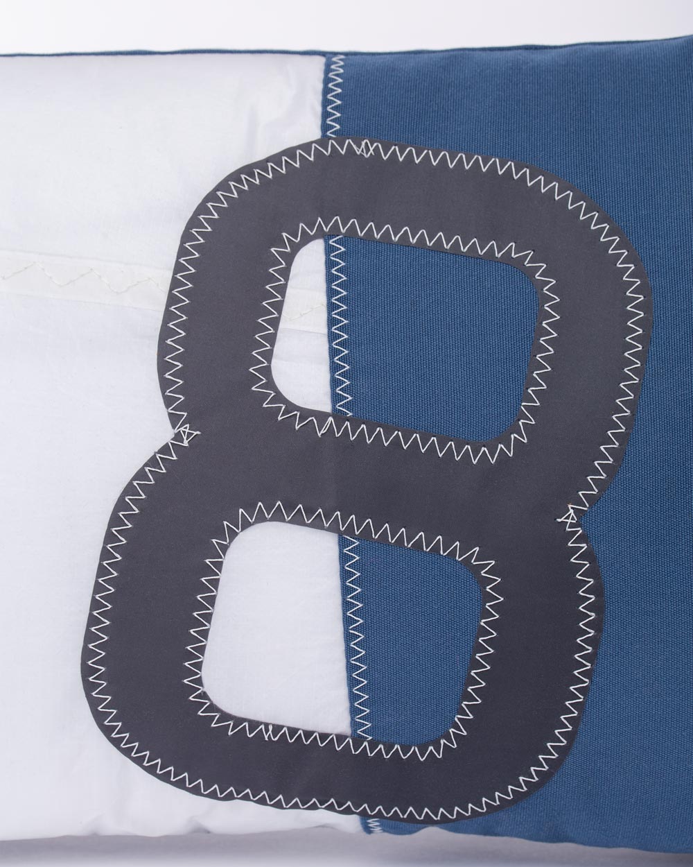 Sofakissen 30 x 50 cm by 727 Sailbags / Segeltuch weiß blau / Motiv 8 schwarz