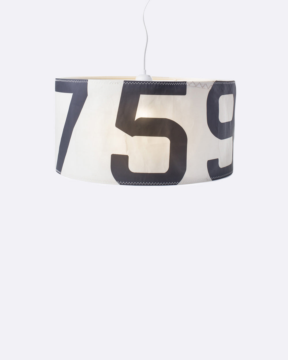 Hängelampe Deckenlampe Ø 38 cm by 727 Sailbags / Segeltuch weiß / Motiv Zufallszahl schwarz